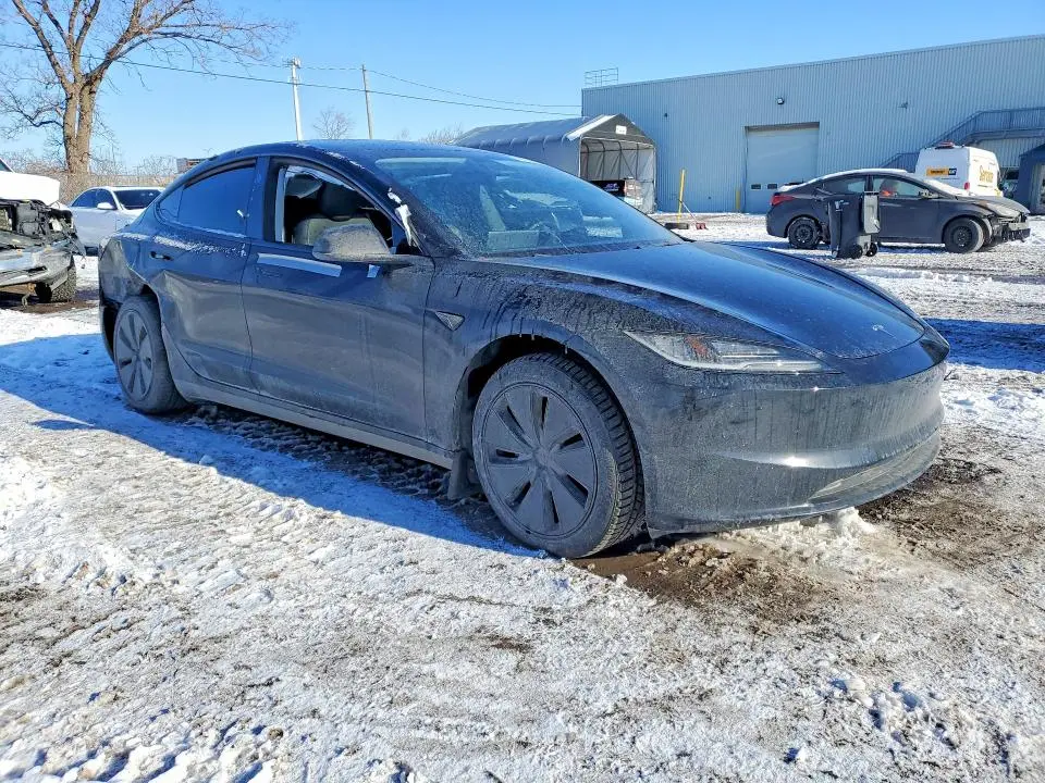 2024 TESLA MODEL 3   
