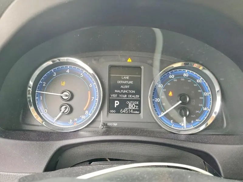 2018 TOYOTA COROLLA LE  