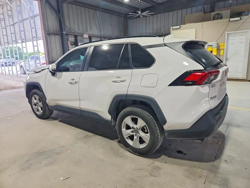 2019 TOYOTA RAV 4   
