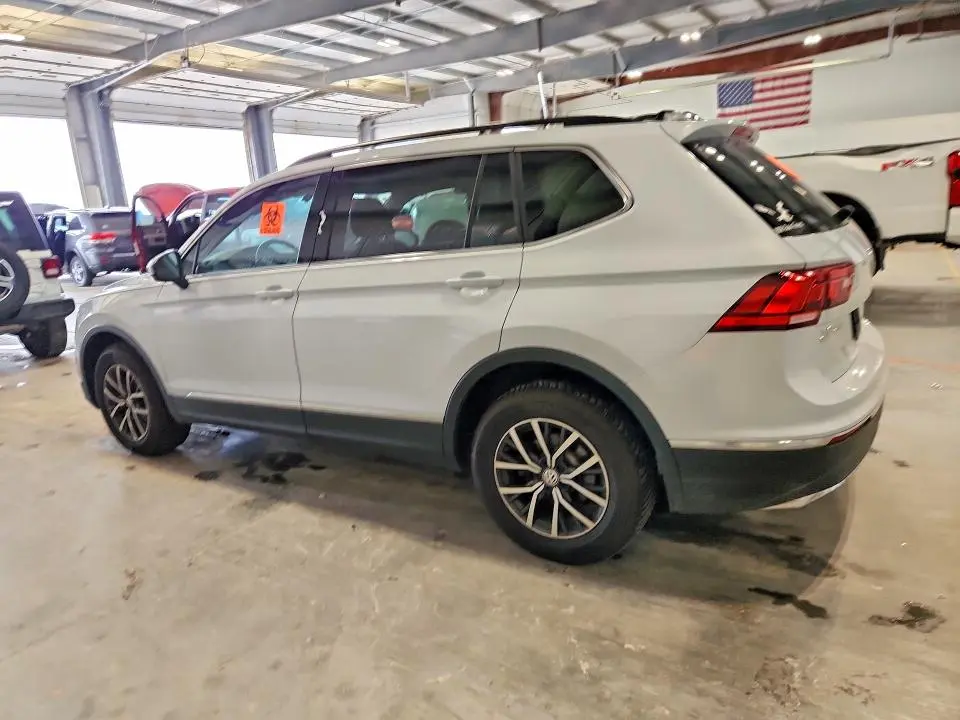 2018 VOLKSWAGEN TIGUAN SE  