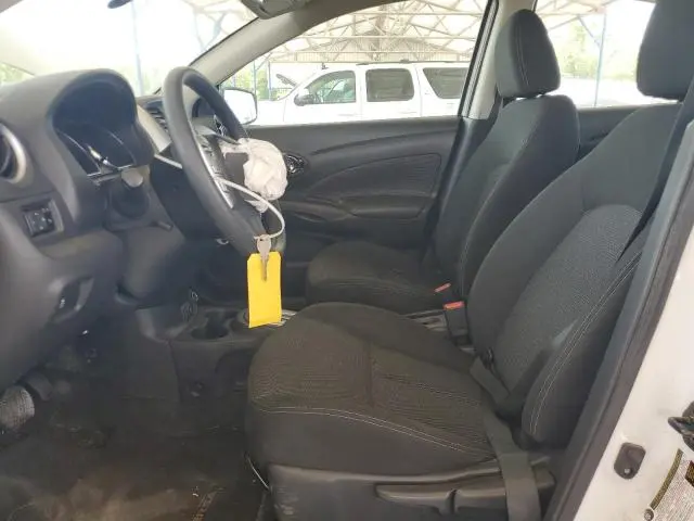 2019 NISSAN VERSA S  