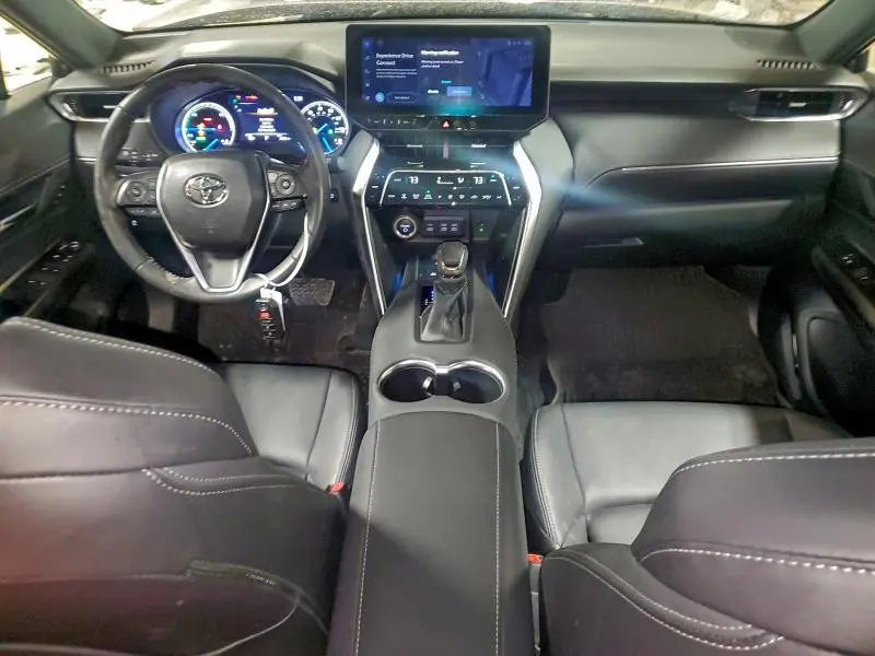 2023 TOYOTA VENZA LE  