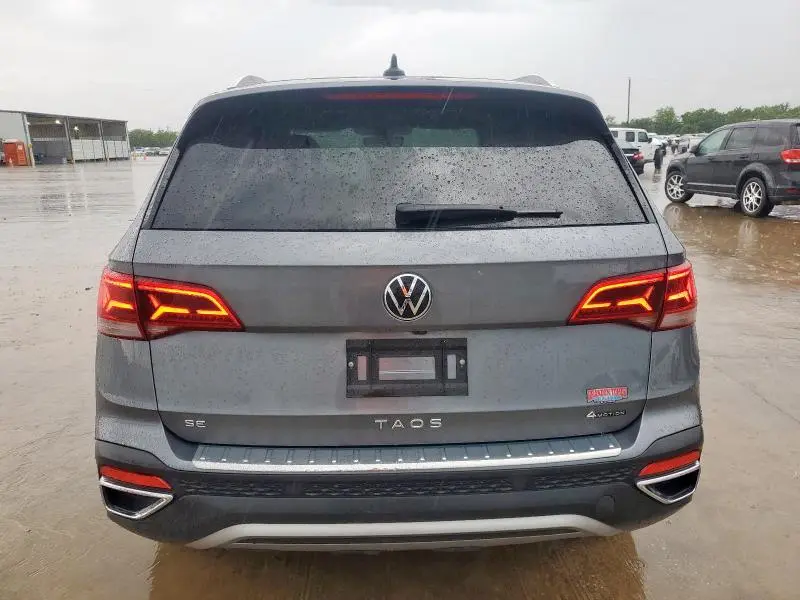 2024 VOLKSWAGEN TAOS SE  