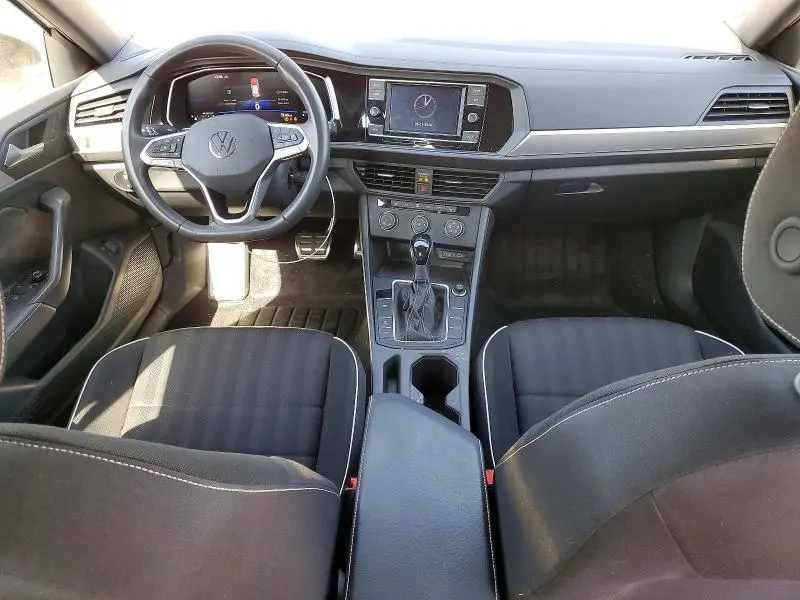 2024 VOLKSWAGEN JETTA SPORT  