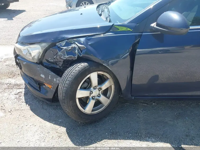 2014 CHEVROLET CRUZE 1LT AUTO