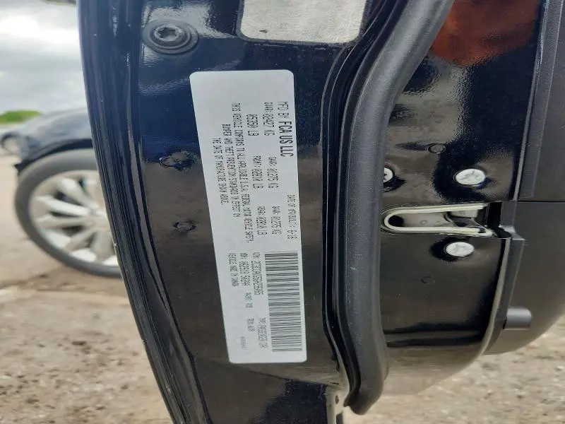 2016 CHRYSLER 300C   