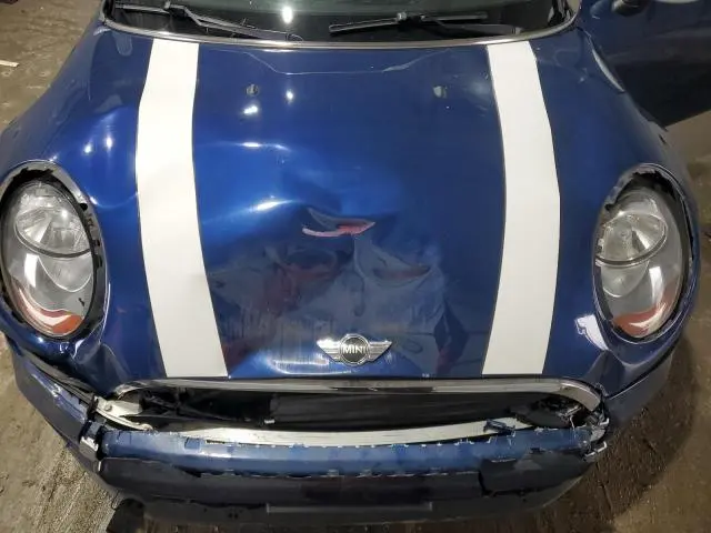 2017 MINI COOPER 