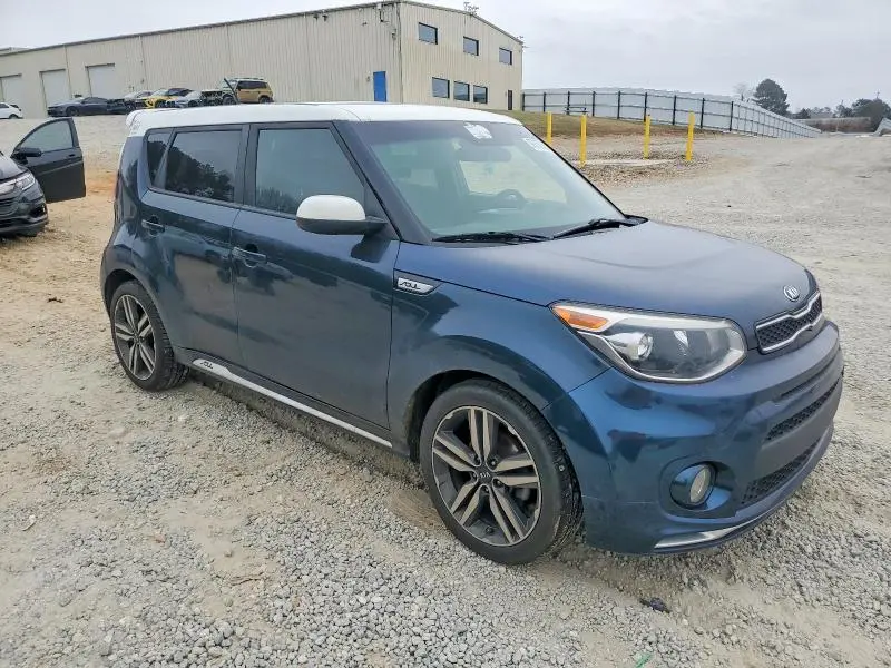 2018 KIA SOUL +  