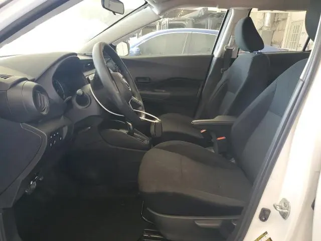 2024 NISSAN KICKS S  
