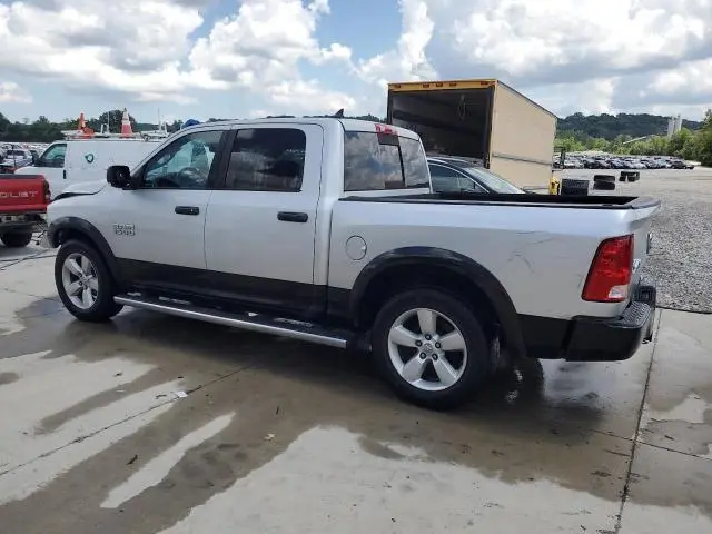 2015 RAM 1500 SLT  