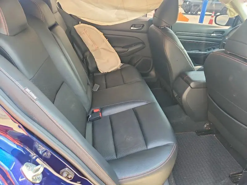 2022 NISSAN ALTIMA SR  