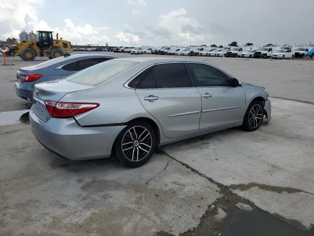 2015 TOYOTA CAMRY LE  