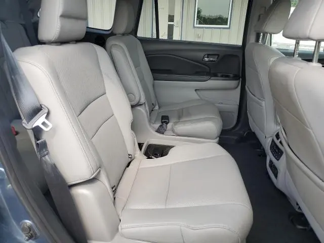 2019 HONDA PILOT ELITE  