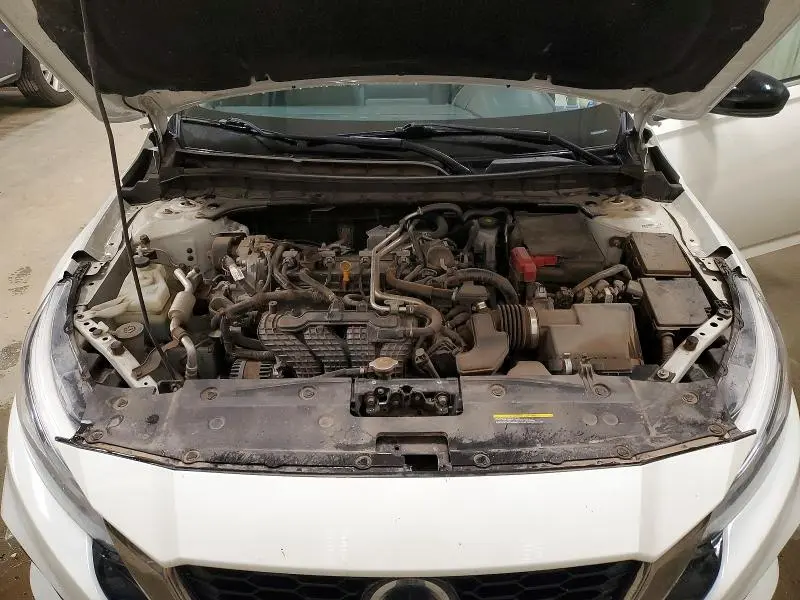 2021 NISSAN ALTIMA SR  