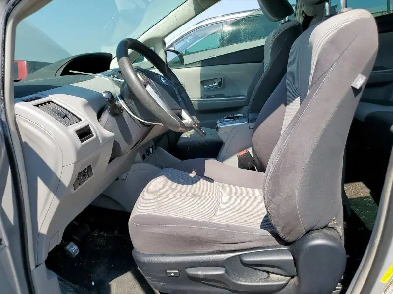 2015 TOYOTA PRIUS V   