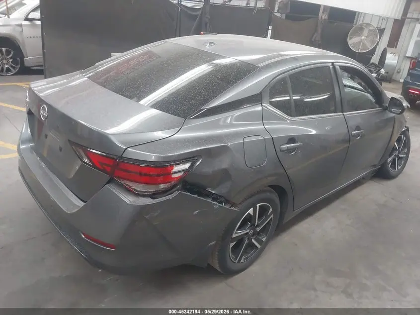 2025 NISSAN SENTRA SV