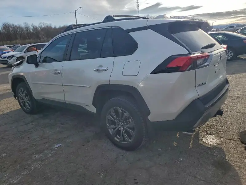 2022 TOYOTA RAV4 LIMITED  