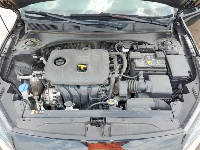 2022 KIA FORTE LXS  