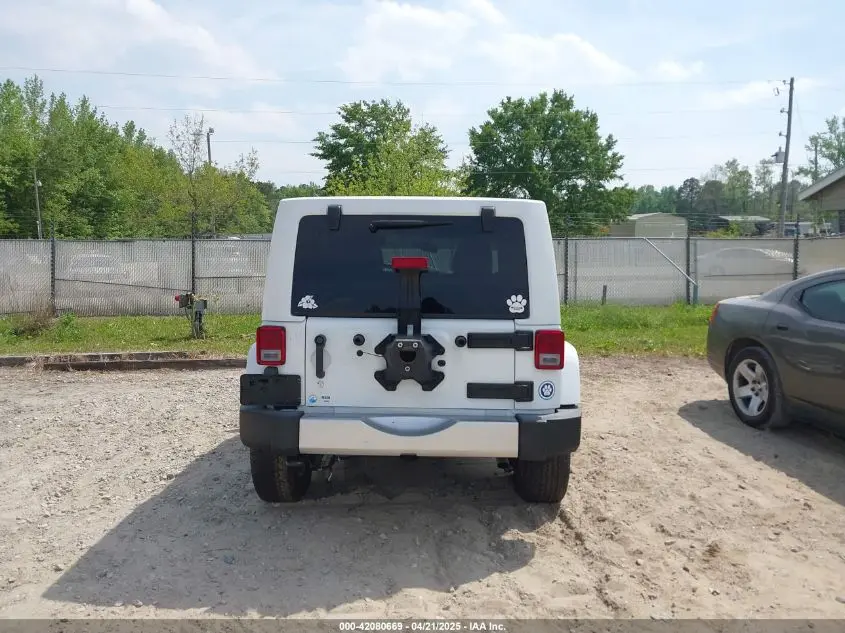 2017 JEEP WRANGLER UNLIMITED SAHARA 4X4