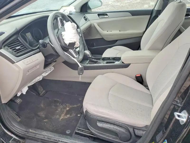 2018 HYUNDAI SONATA SE  