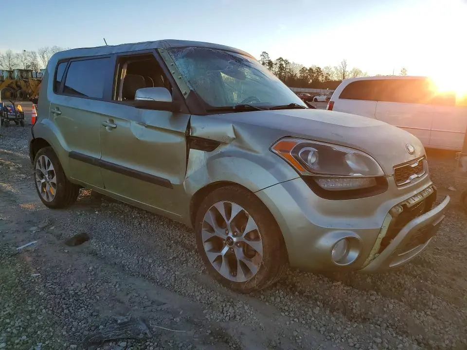 2013 KIA SOUL !  