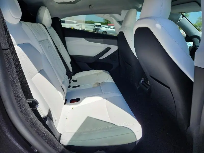 2026 TESLA MODEL Y   