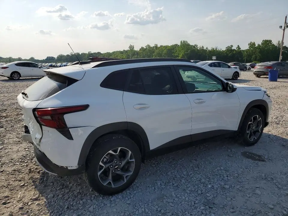 2025 CHEVROLET TRAX 1LT  