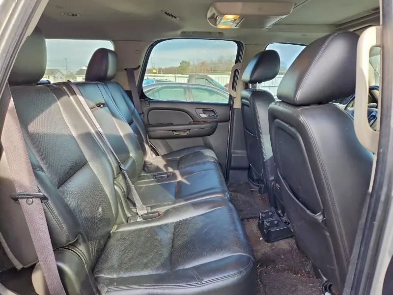 2011 CHEVROLET TAHOE K1500 LTZ  