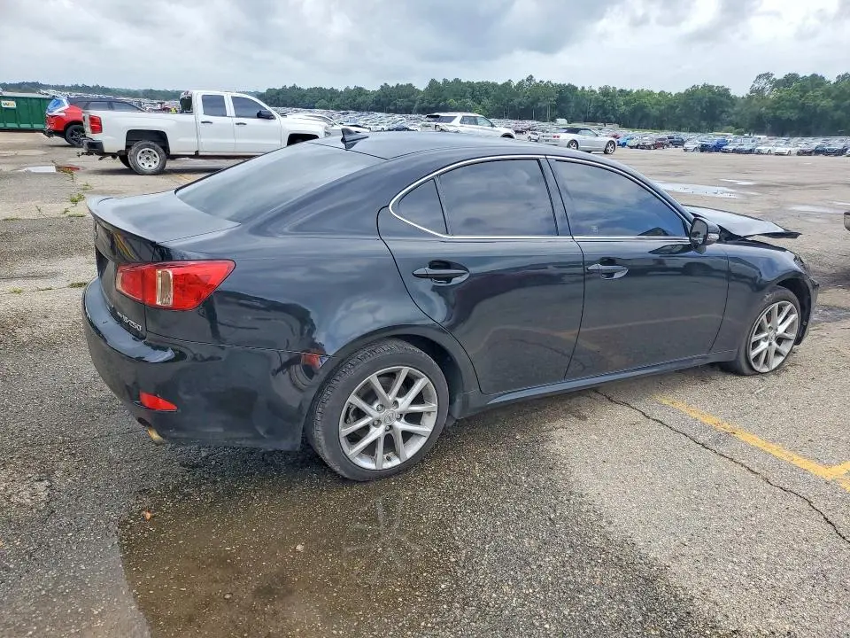 2011 LEXUS IS 250  
