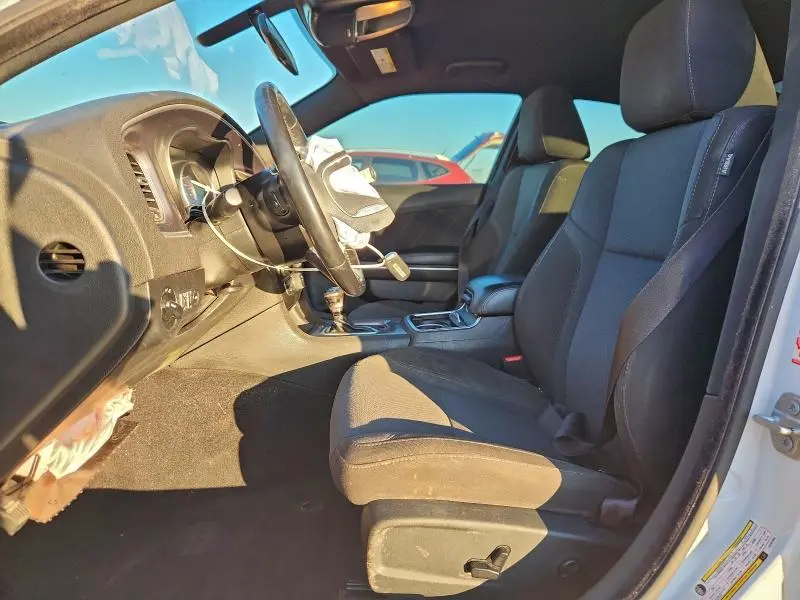 2020 DODGE CHARGER SXT  