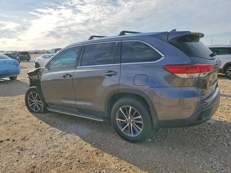 2019 TOYOTA HIGHLANDER   