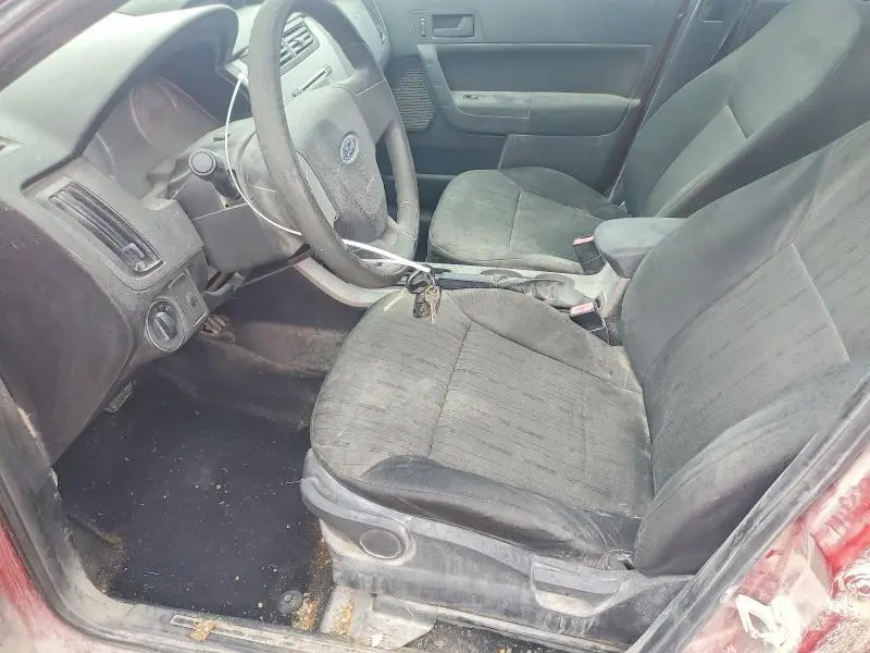 2010 FORD FOCUS SE  