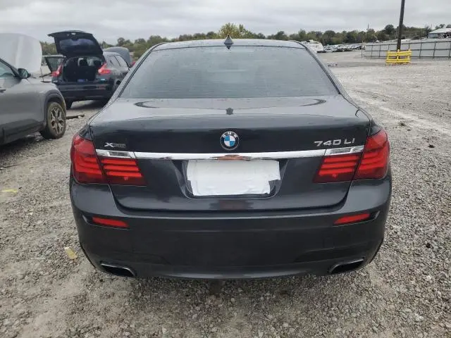 2013 BMW 740 LXI  