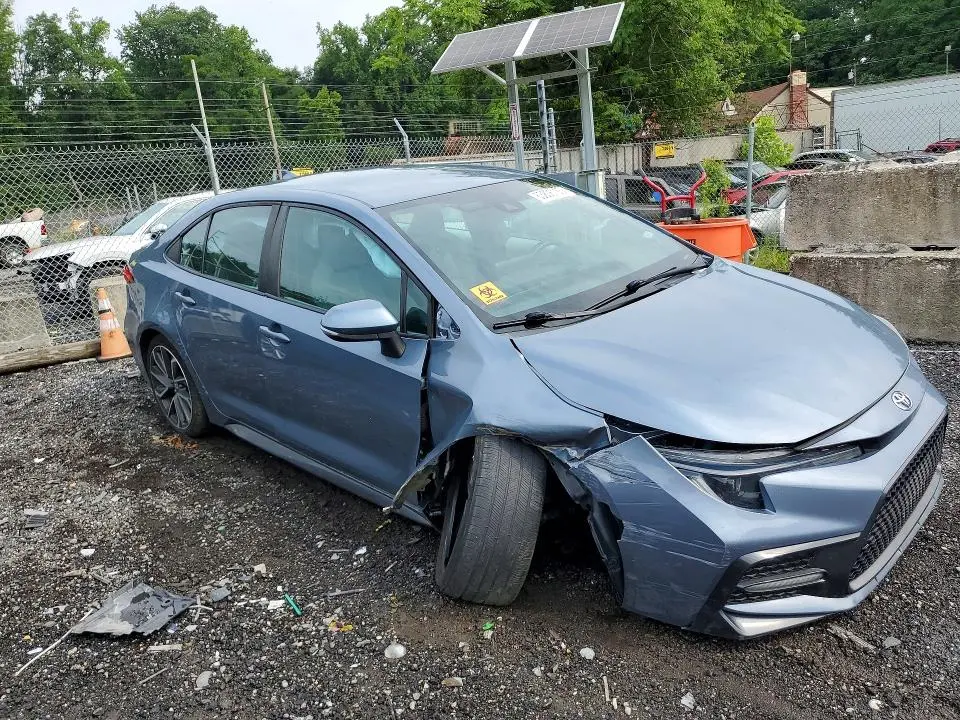 2022 TOYOTA COROLLA SE  