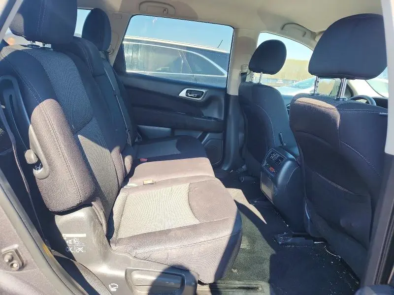 2017 NISSAN PATHFINDER S  