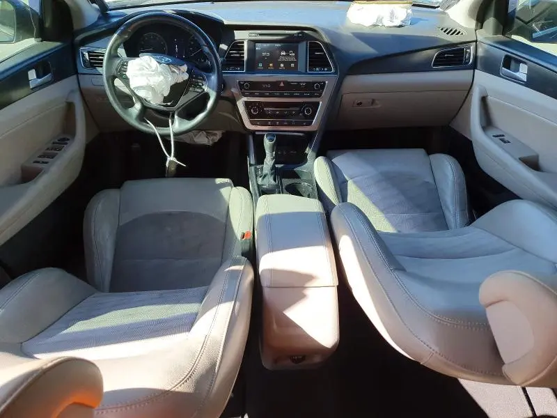 2017 HYUNDAI SONATA SPORT  