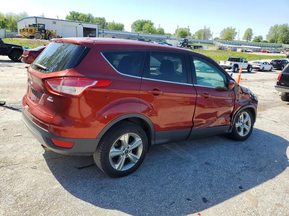 2015 FORD ESCAPE SE  