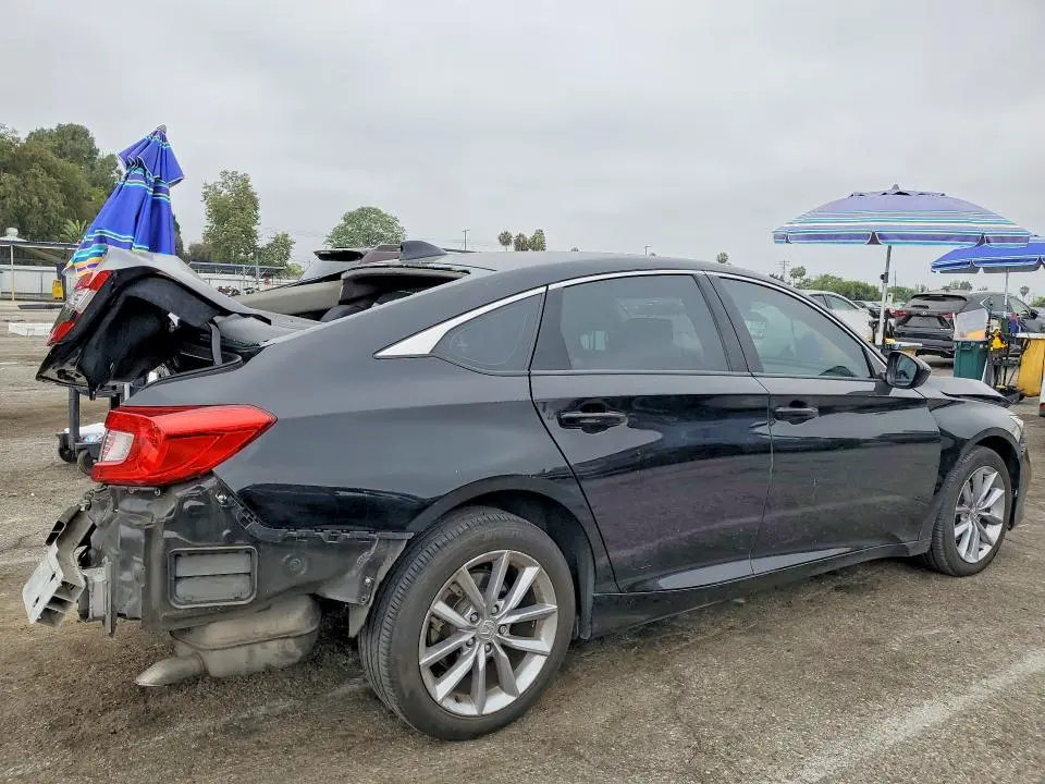 2021 HONDA ACCORD LX  