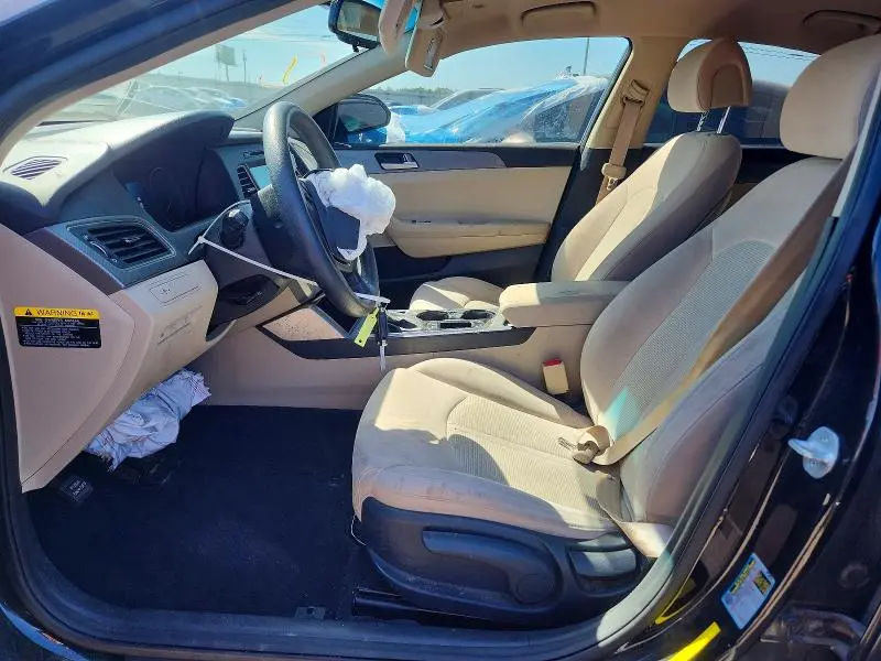 2016 HYUNDAI SONATA SE  