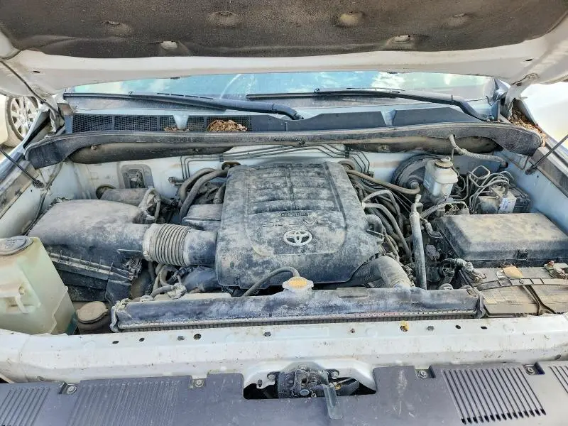 2014 TOYOTA TUNDRA SR5  