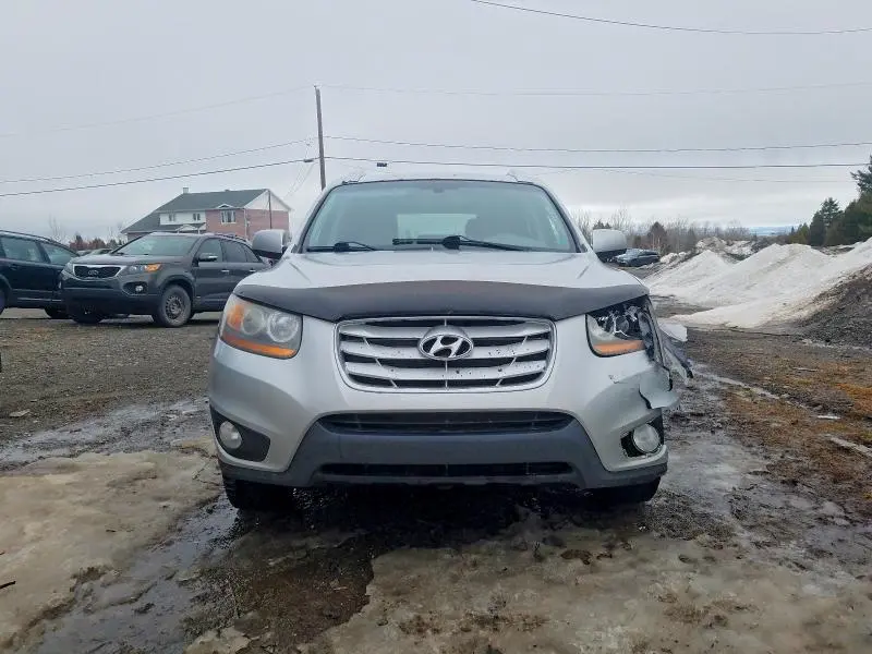 2011 HYUNDAI SANTA FE GLS  