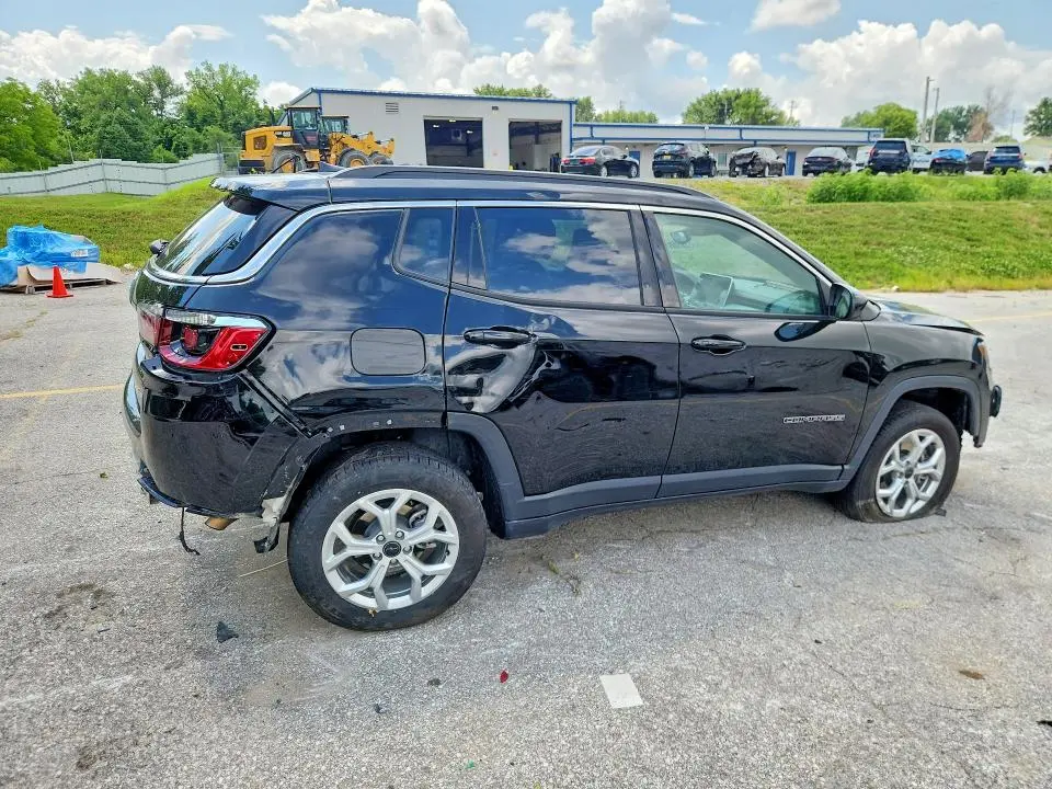 2025 JEEP COMPASS LATITUDE  