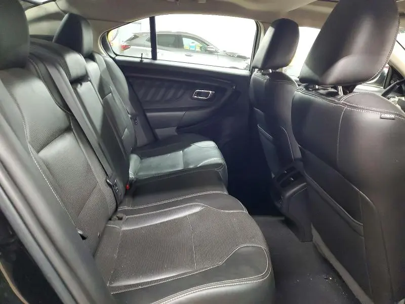 2010 FORD TAURUS LIMITED  