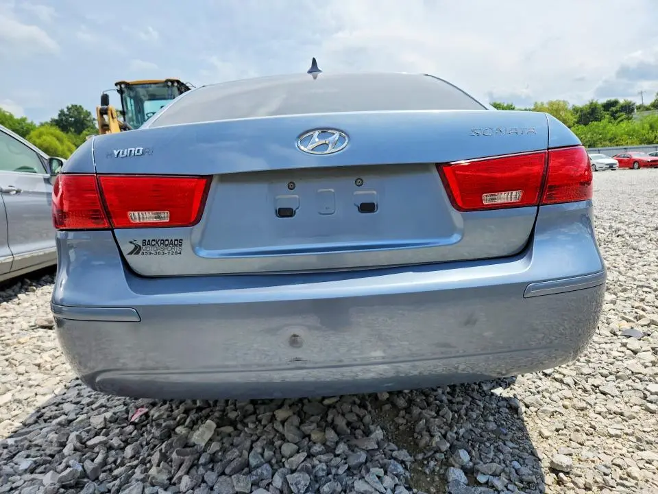 2010 HYUNDAI SONATA GLS  