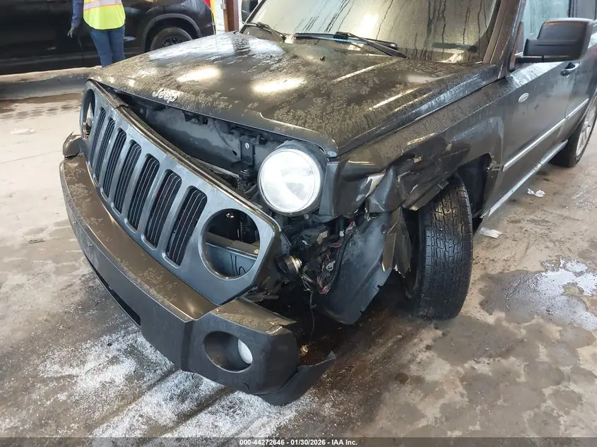2010 JEEP PATRIOT SPORT