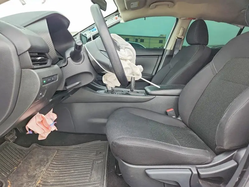 2023 NISSAN SENTRA S  