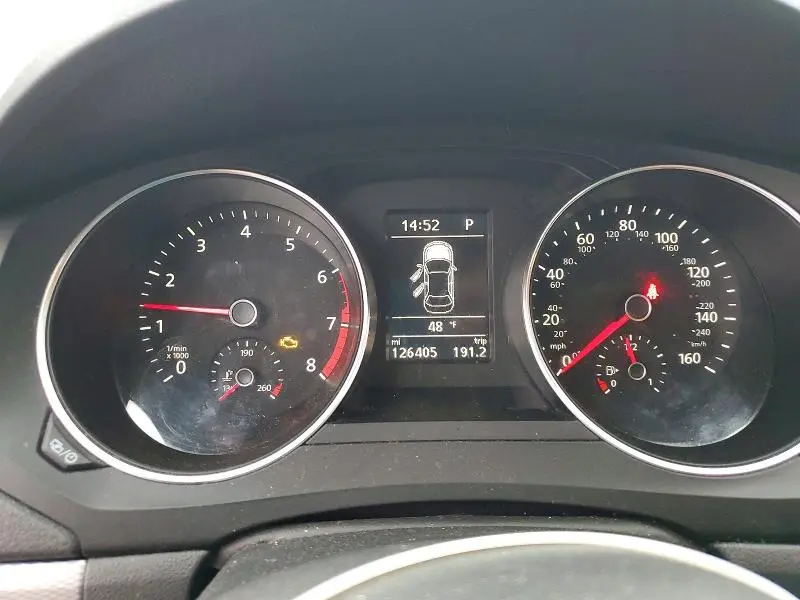 2017 VOLKSWAGEN JETTA SE  