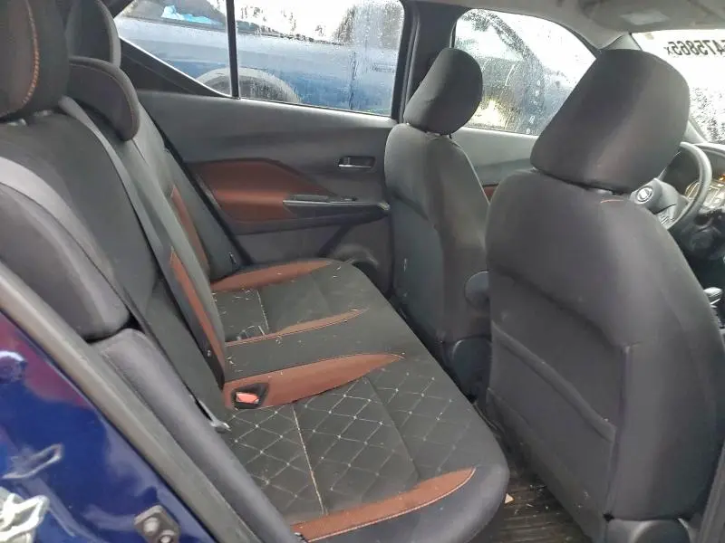 2020 NISSAN KICKS SR  