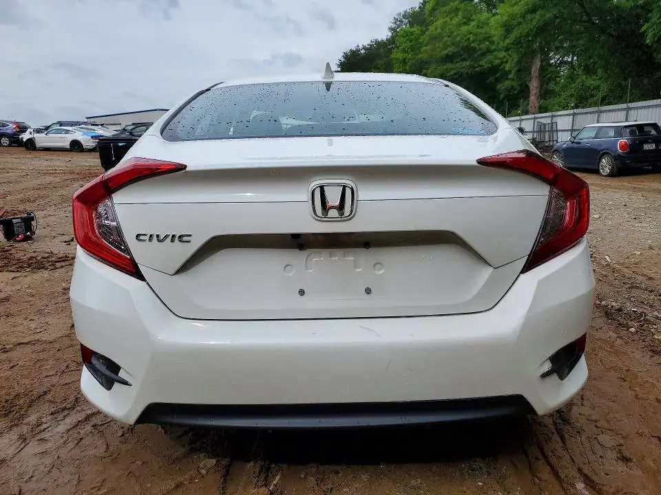 2018 HONDA CIVIC EX  