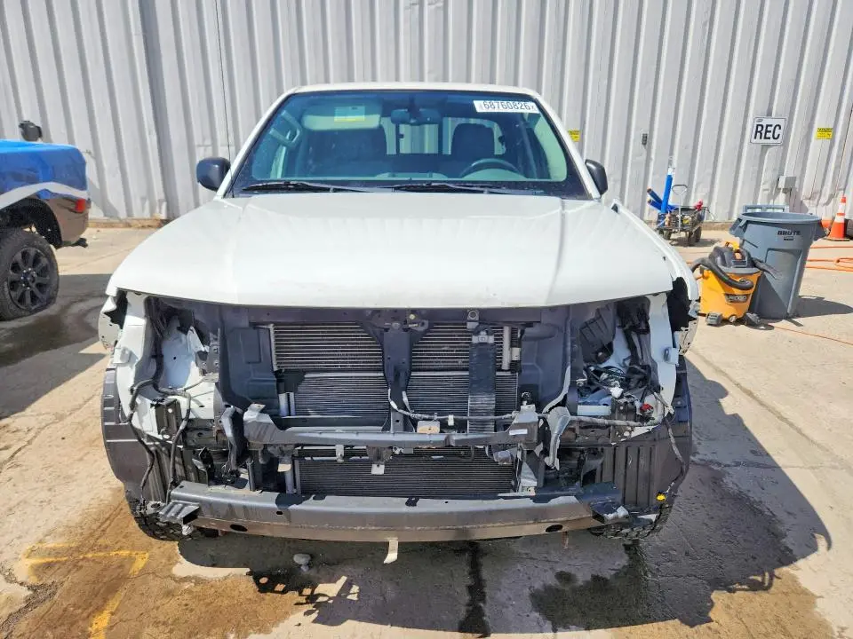 2021 NISSAN FRONTIER SV  